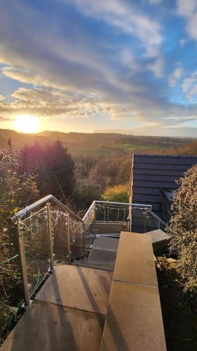 Luxury 1 Bed Coach House Huddersfield Exterior foto