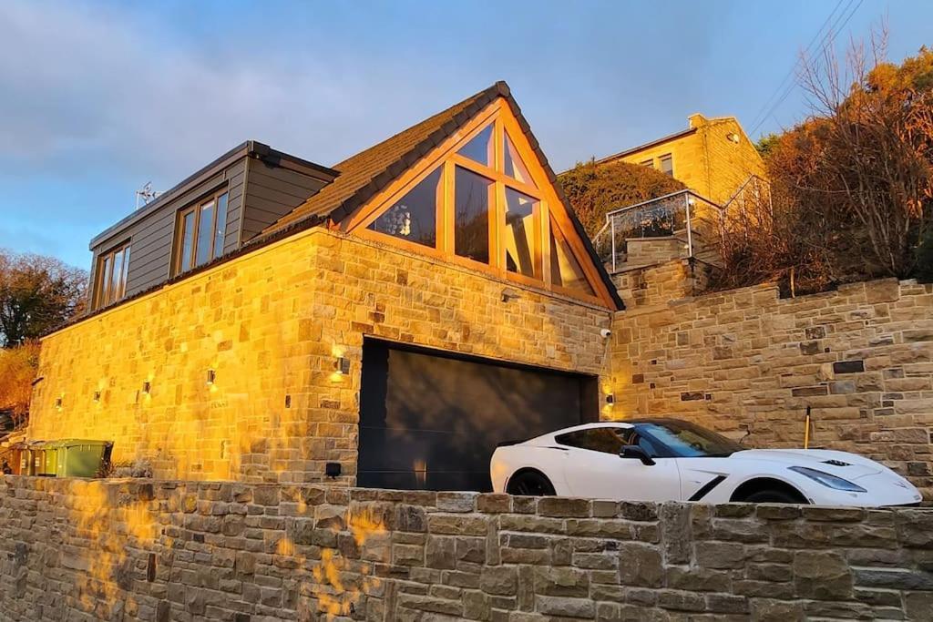 Luxury 1 Bed Coach House Huddersfield Exterior foto